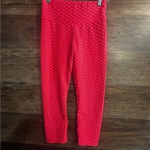 Vizio Hot Neon Pink Textured Capri Butt Accentuating Leggings High Waist Stretch